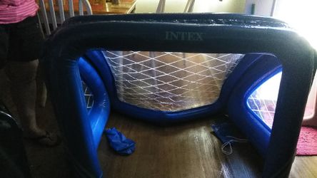 Pool inflatable for play