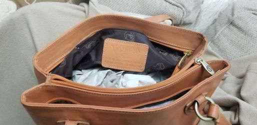 Vintage Burberry Bag/ Wallet for Sale in Katy, TX - OfferUp