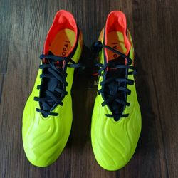 Adidas Size 9 $70
