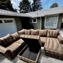 U Shape Sectional Couch With Ottoman