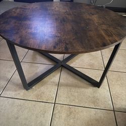 Round Coffee Table 