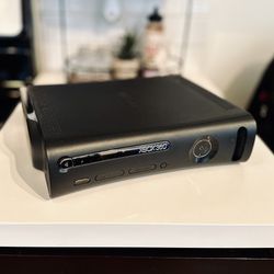 Xbox 360 Console  + 4 Controllers + 15 Games + All Cables