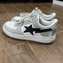 Bapesta Low M2 ‘white grey’ Size 9 men’s