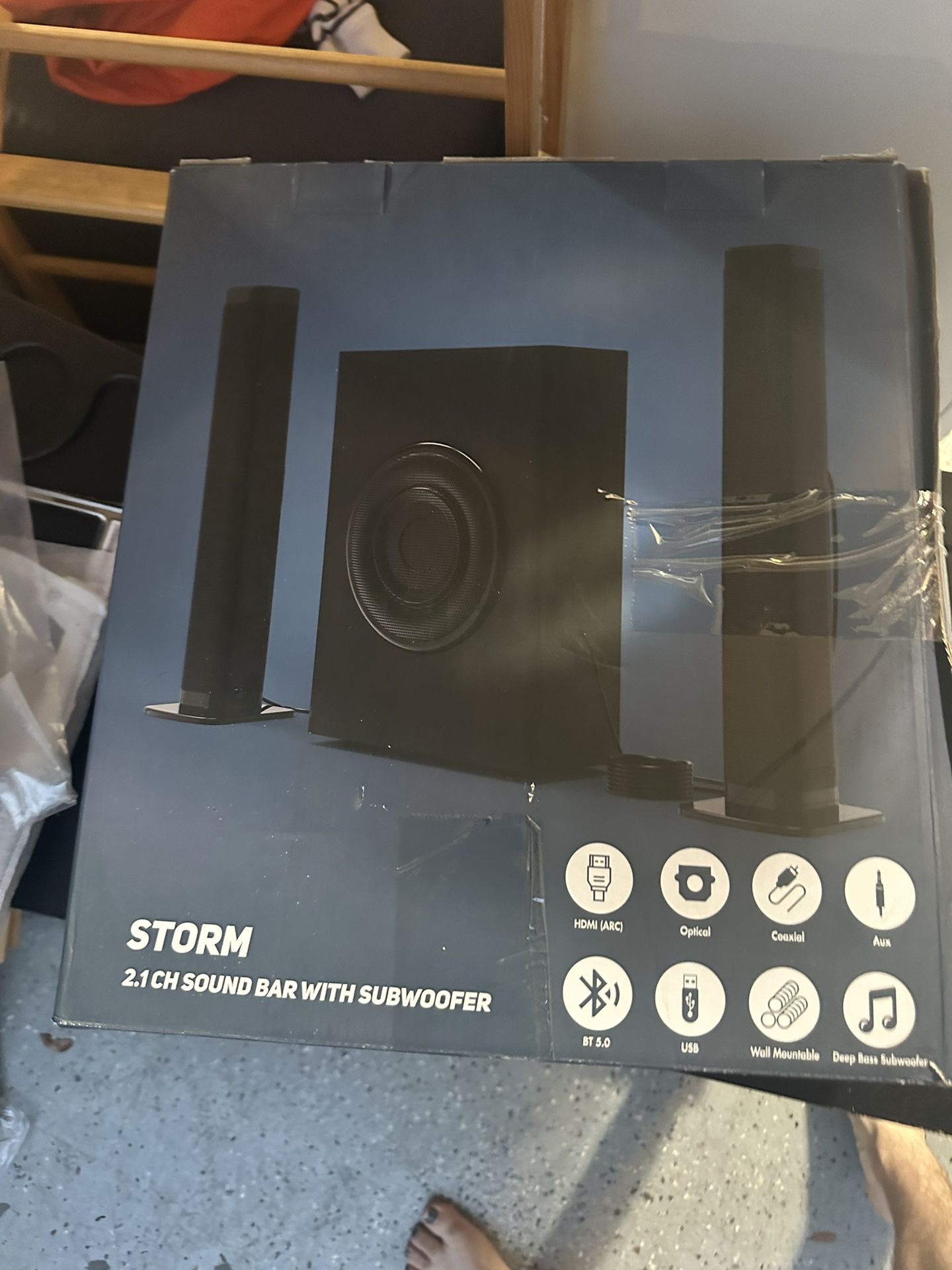 Storm Speakers And Subwoofer 