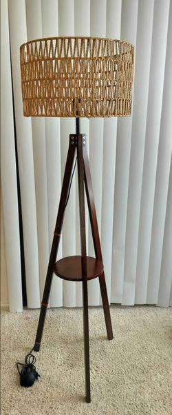 Rattan tripod floor lamp new open box assembled 59 inches tall / see discription 👍