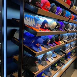 🧢Brand New Hats 🧢 Located Near LA County Fair