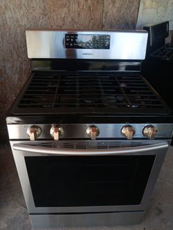 SAMSUNG GAS STOVE