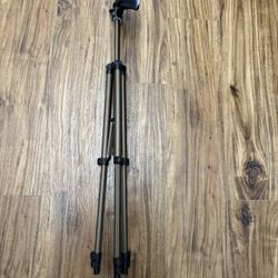 Tripod With Phone Holder 