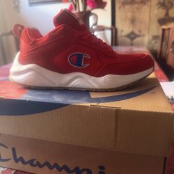Red Champion Sneaker 
