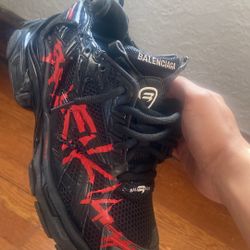 Balanciaga Runner