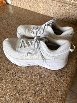 Womens HOKA one one Bondi 5 Sz 8D white sneakers running shoes