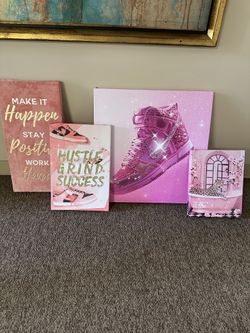 Set Of 4 Lady's Wall Art.