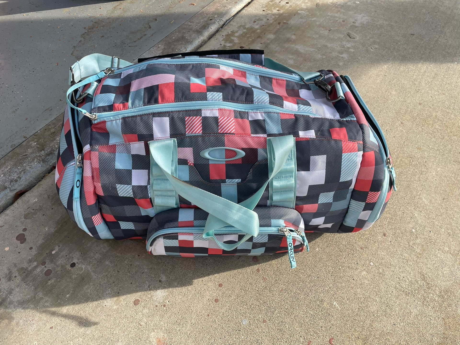 Oakley Duffel