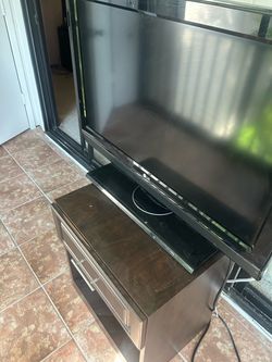 32 “ HD TV