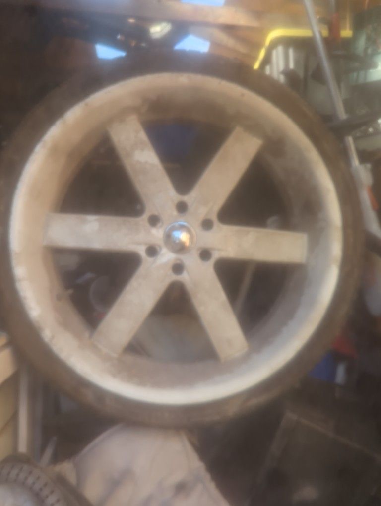 26inch Rims For Yukon Or Chevy Tahoe 