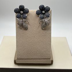 18KT FLOWER EARRINGS 