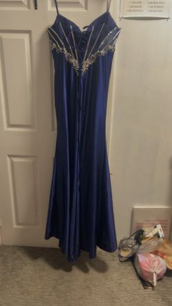 Navy blue prom dress