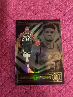 Giannis Antetokounmpo Card