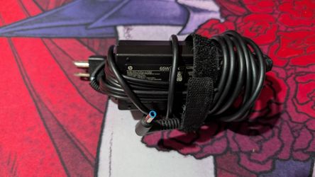 HP 65W Laptop Charger Power Adapter