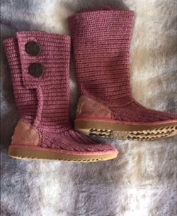 Ugg pink boots size 13 kids
