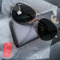 Ray Ban Gold Sunglasses 🕶️ 