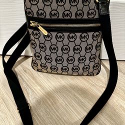 Designer Bag Bundle (10 Pieces)