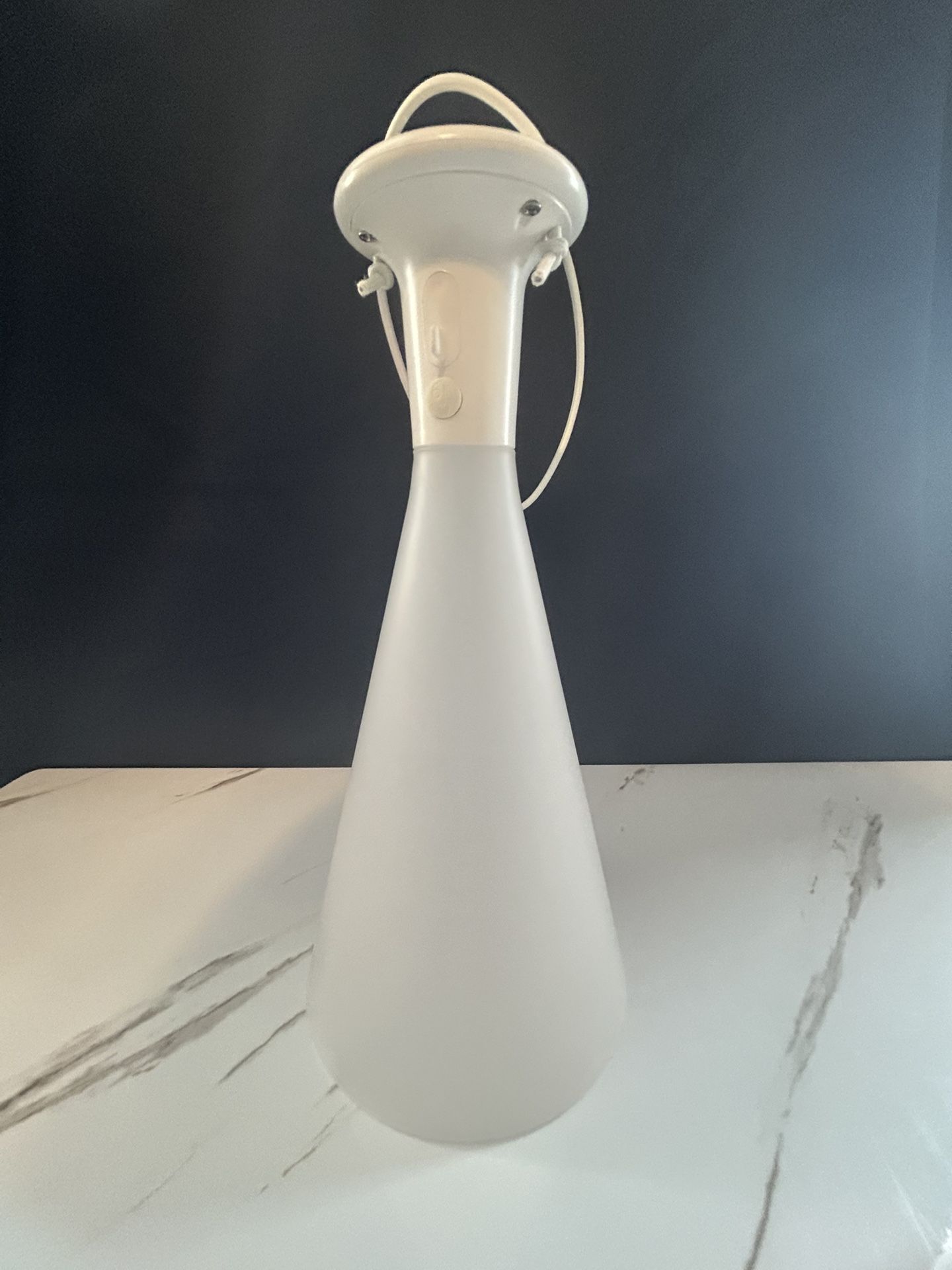 LED table lamp, battery operated outdoor/cone-shaped white, 10 1/4 "