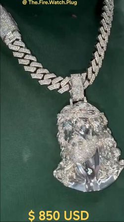 Moiisanite Miami Cuban Chain Jesus Face NEW