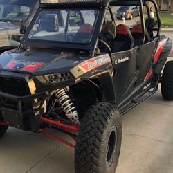 2017  RZR XP4 1000