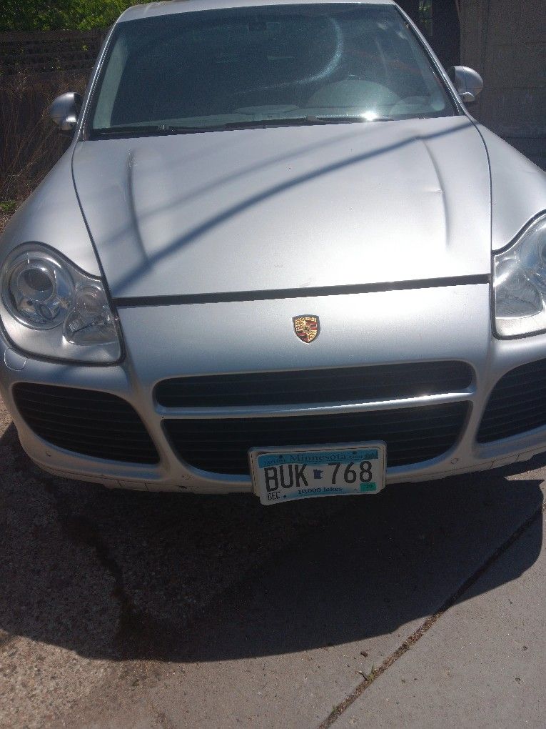 2005 Porsche Cayenne