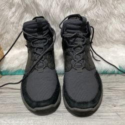 Teva Arrowridge Mid Waterproof Hiking Boot -size 13