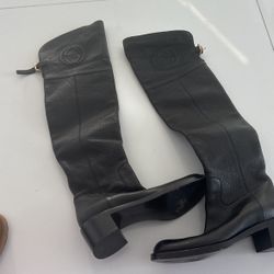 Gucci Over The Knee Gorgeous Black Leather Boots Size 7 