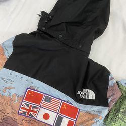 Northface X Supremem Map Jacket XL
