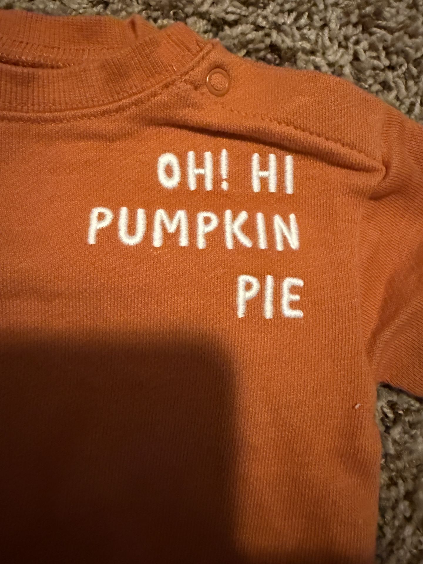 Super Cute 3 Month Baby Fall Pumpkin Outfit lot