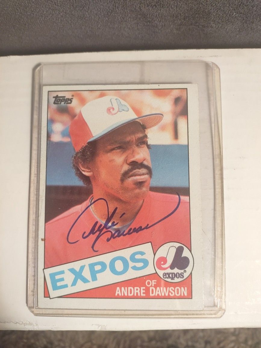 Andre Dawson Signed Baseball Card $25