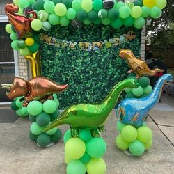 Balloon Garland or Bouquets