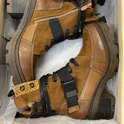 Womens Boots