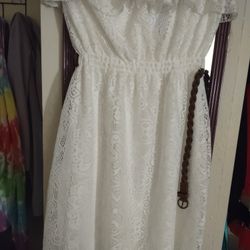 Juniors White Lace Strapless Summerdress