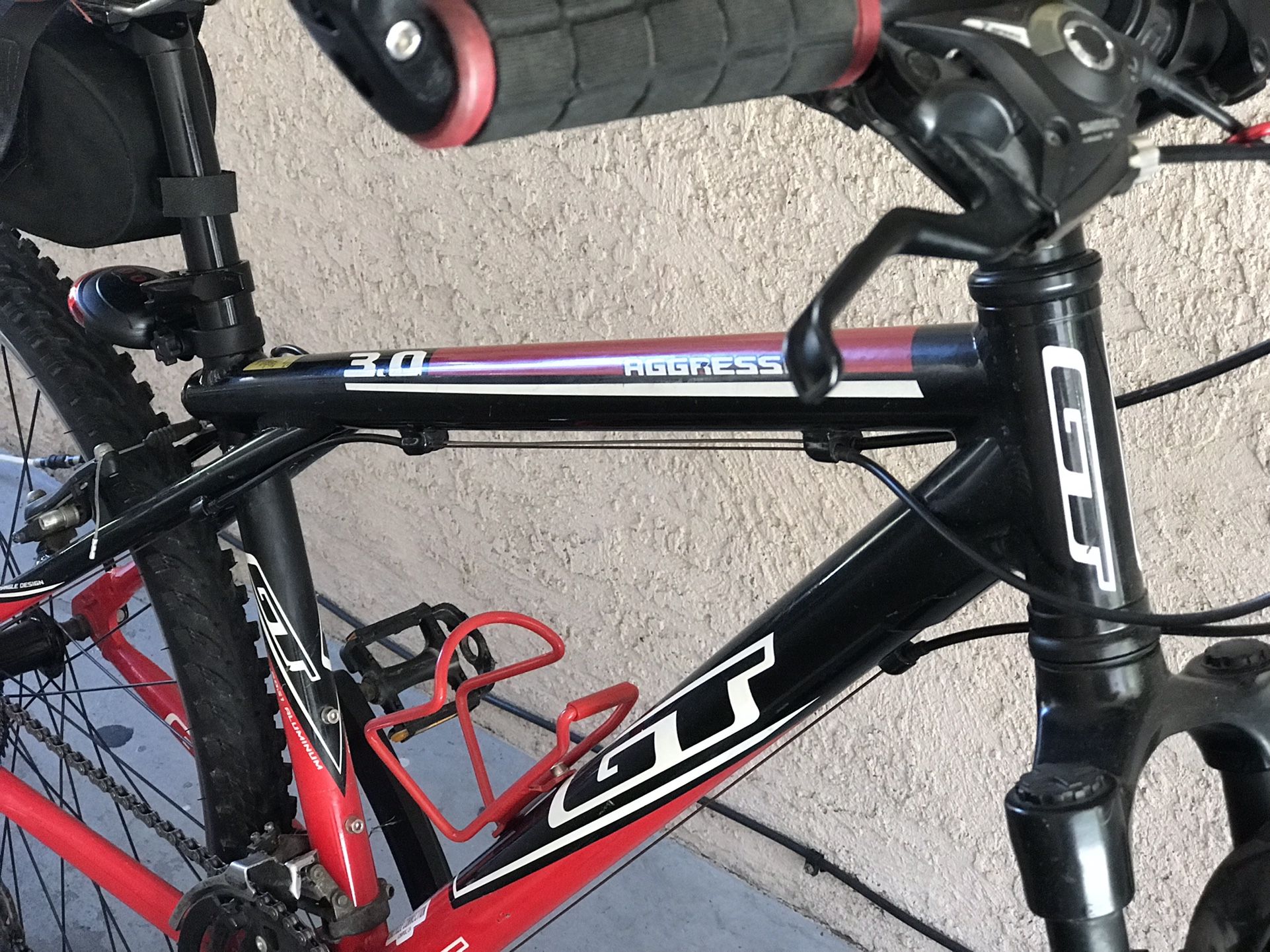 GT AGGRESSOR 3.0 TRIPLE TRIANGLE DESIGN MOUNTAIN BIKE PLEASE READ CAREFULLY THE DESCRIPTION BEFORE ASKING THANK YOU for Sale in Long Beach CA OfferUp