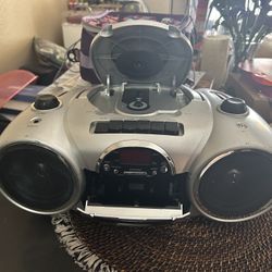 Compact Disc Digital Audio Boombox