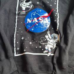 Sweatshirt - Size M (8)