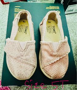 Toddler TOMS slip on