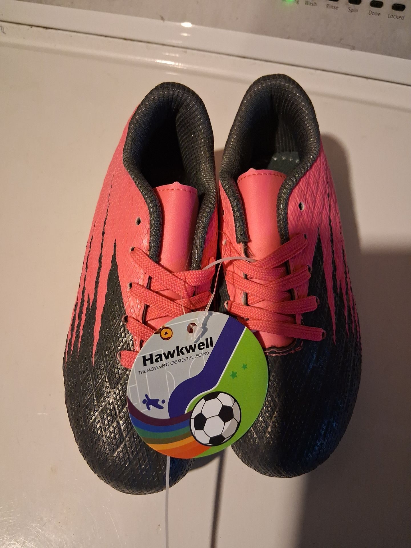 Soccer shoes