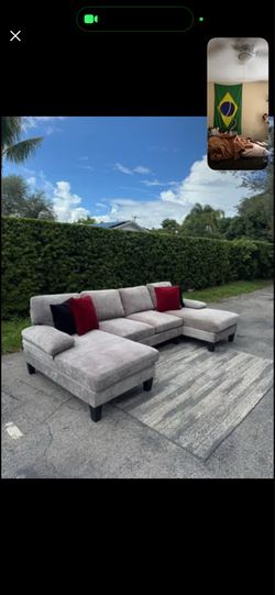 Gray U Sectional(Delivery Available)