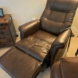 Lift chair recliner