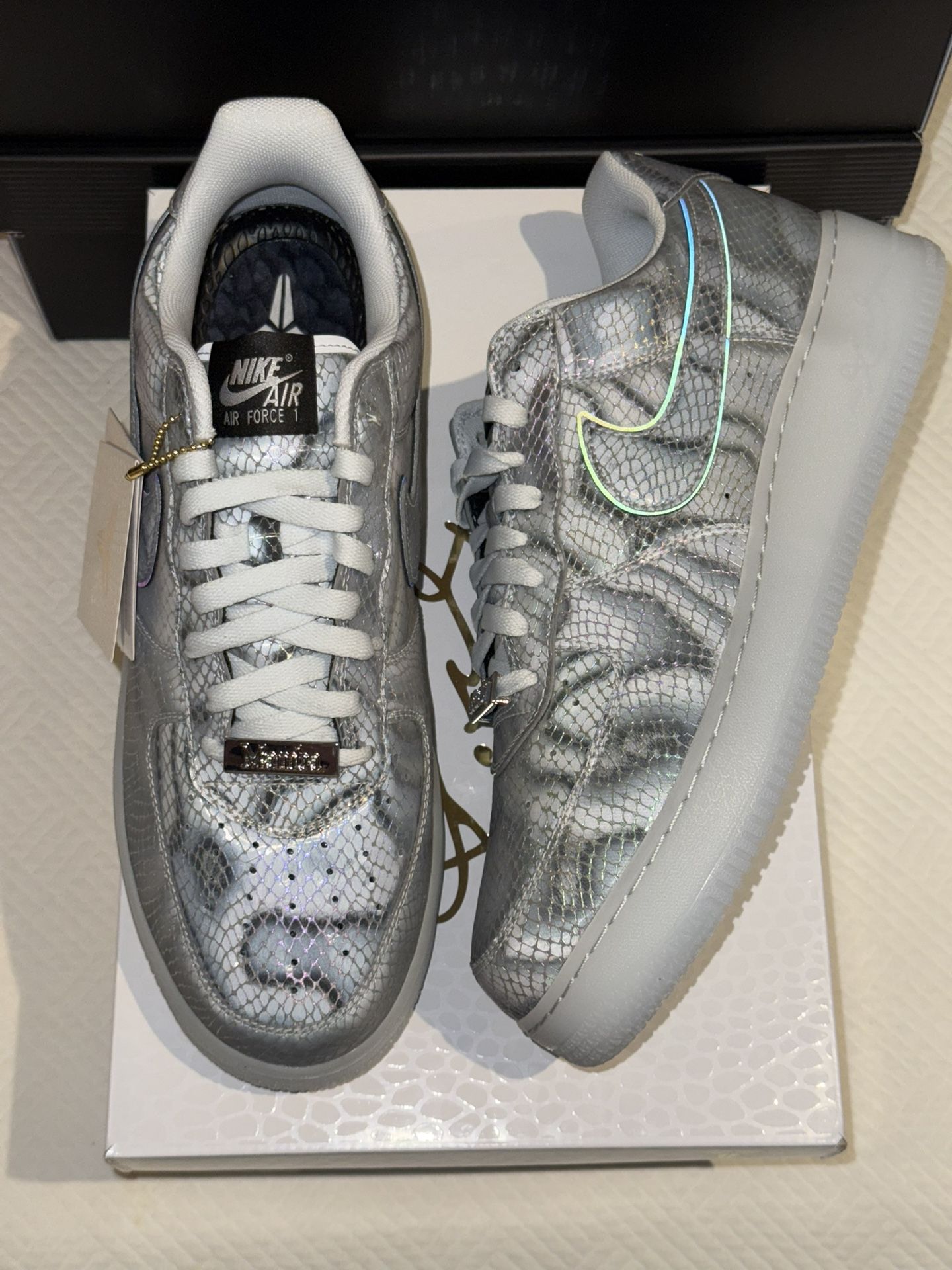 Nike Air Force 1 Low Protro x Kobe Bryant - ‘Lenticular’ - Sizes 12M-14M - II3925-400