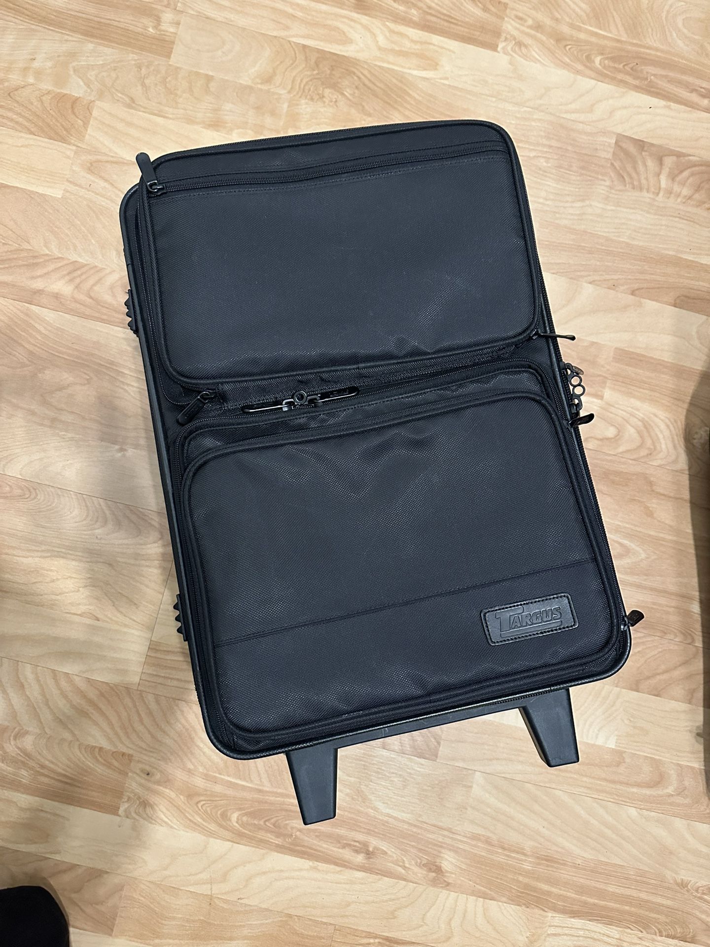 Targus Carry On Luggage