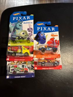Hot Wheels Disney Pixar Die-Cast Cars Set of 5