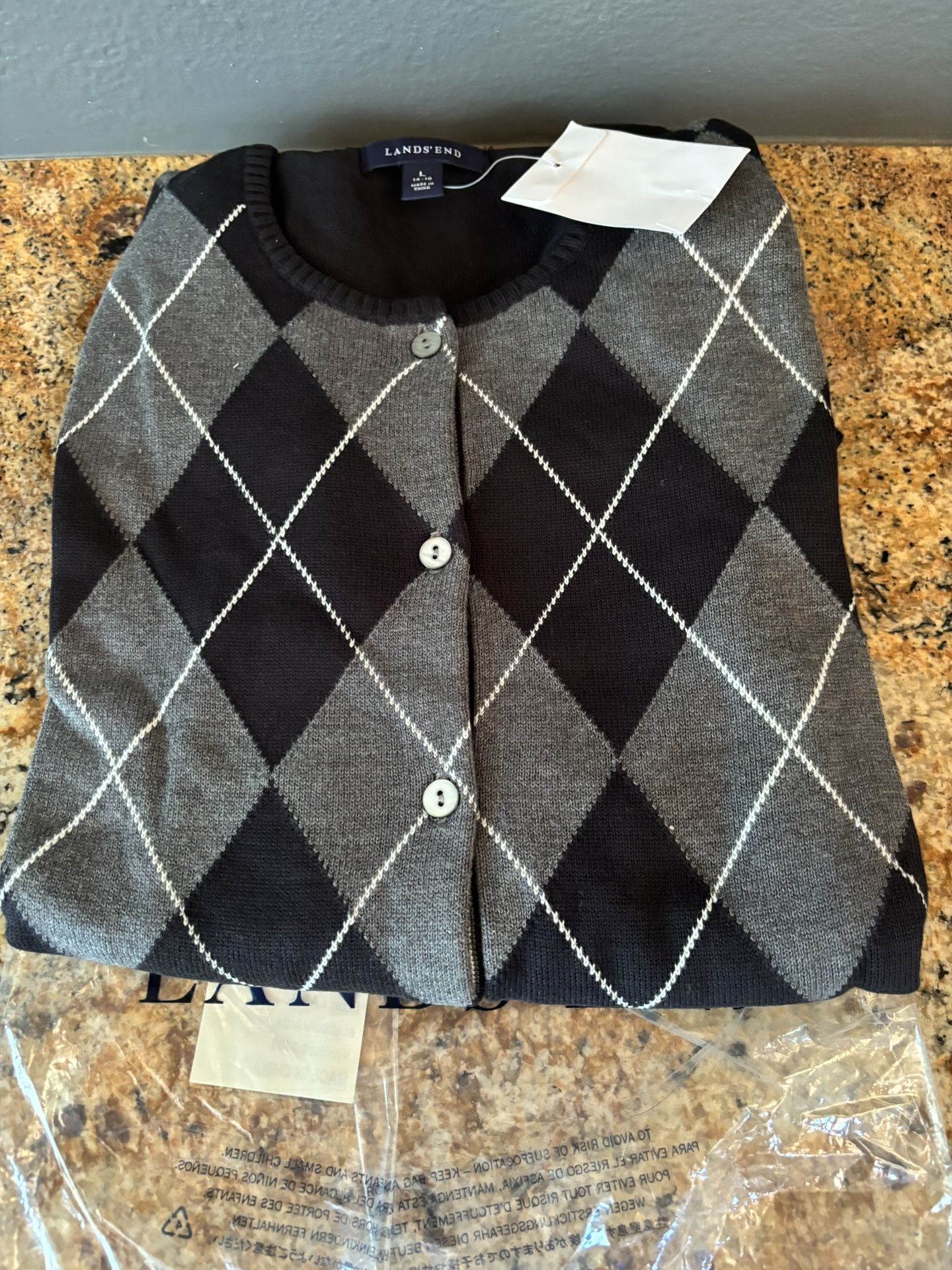 Land’s End NWT Women’s Black Gray Argyle Cardigan Size L