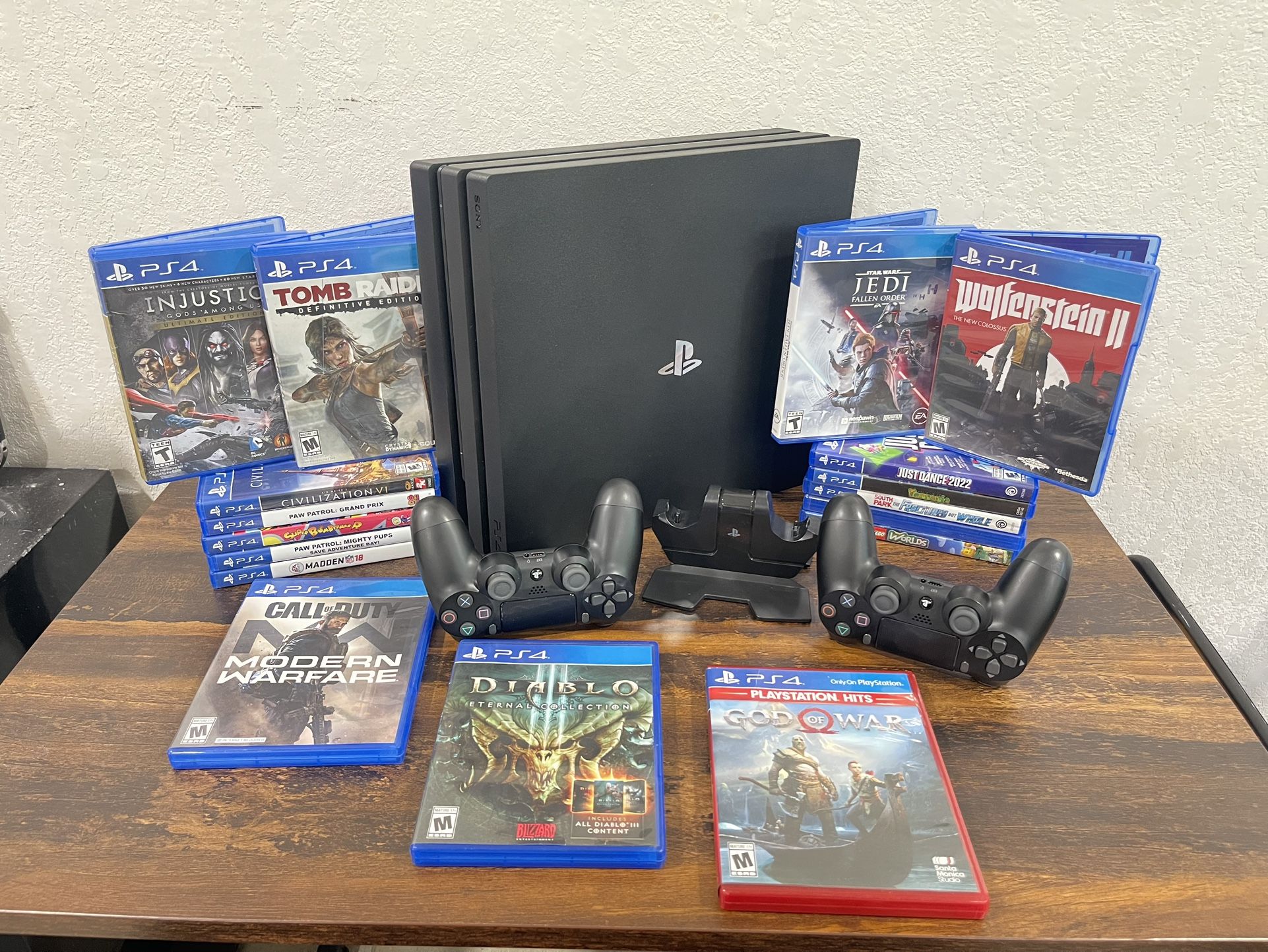 PS4 PRO Bundle